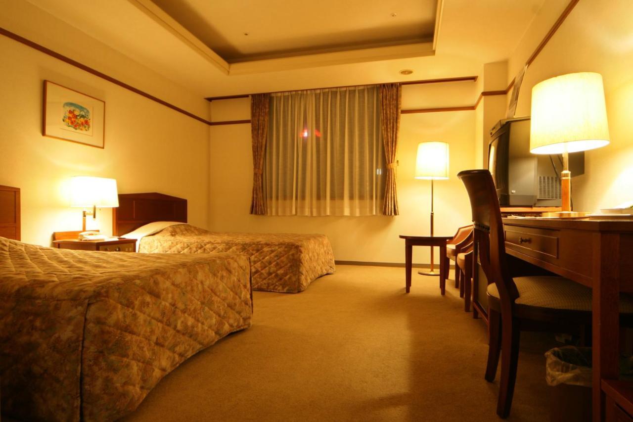 Hotel Danrokan Kofu  Buitenkant foto