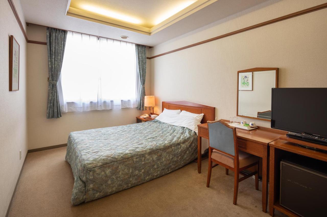 Hotel Danrokan Kofu  Buitenkant foto